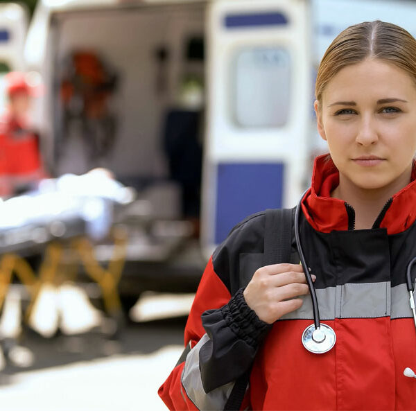 Primeros auxilios: Paramédicos comparten estos consejos para actuar ante una emergencia