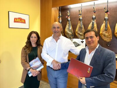 ARGAL instalará una planta de autoconsumo de 1MW en su fábrica de ibéricos de Extremadura (Estirpe Negra)