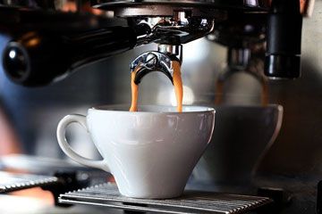 Casi la mitad de las quejas de los hosteleros españoles son relativas al incremento del precio del café